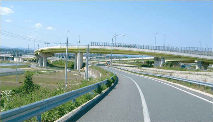 近畿地方建設局 京都国道工事事務所
京奈道路市坂地区道路詳細設計イメージ