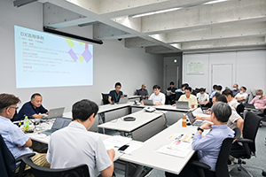 メンバー内での討議