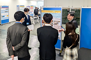 ポスター発表の様子