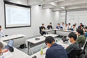 討議会の様子：大会場